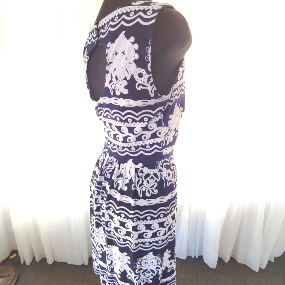 BEIGE BY ECI DRESS SIZE 12 - Picture 5 of 6